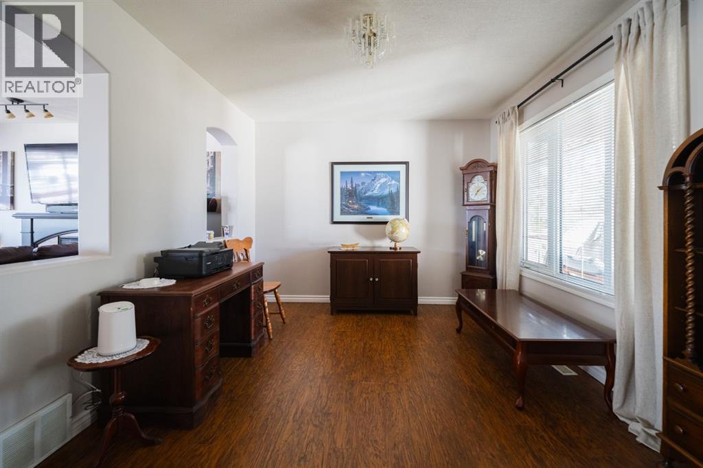 265 Boisvert Place, Fort Mcmurray, Alberta  T9K 1T2 - Photo 6 - A2310259