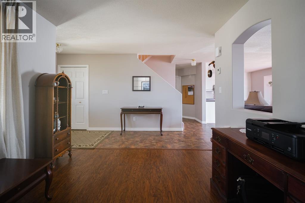 265 Boisvert Place, Fort Mcmurray, Alberta  T9K 1T2 - Photo 8 - A2310259