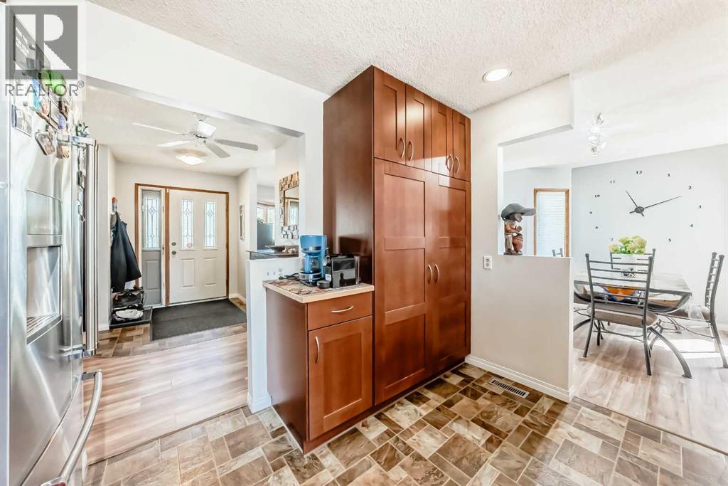 316 Glamorgan Place Sw, Calgary, Alberta  T3E 6M2 - Photo 11 - A2311069