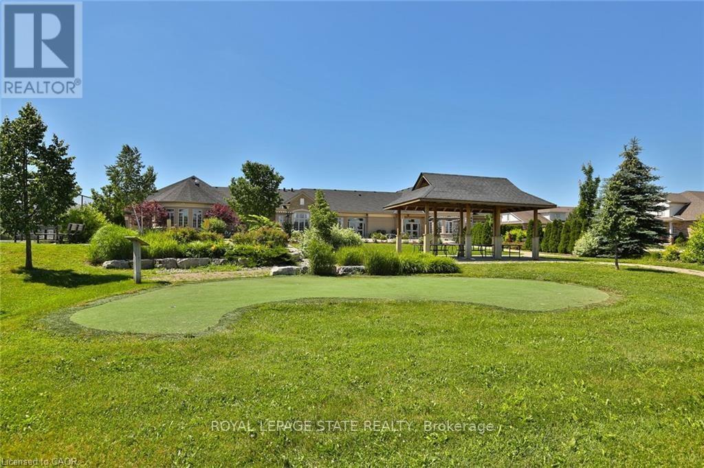 9 Manitoulin Trail, Hamilton, Ontario  L9B 2X8 - Photo 42 - X13127358