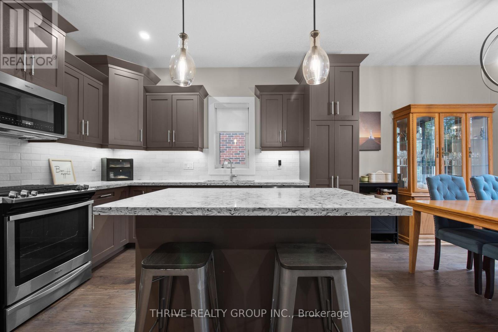 60 Tanya Drive, Southwest Middlesex, Ontario  N0L 1M0 - Photo 10 - X13123892