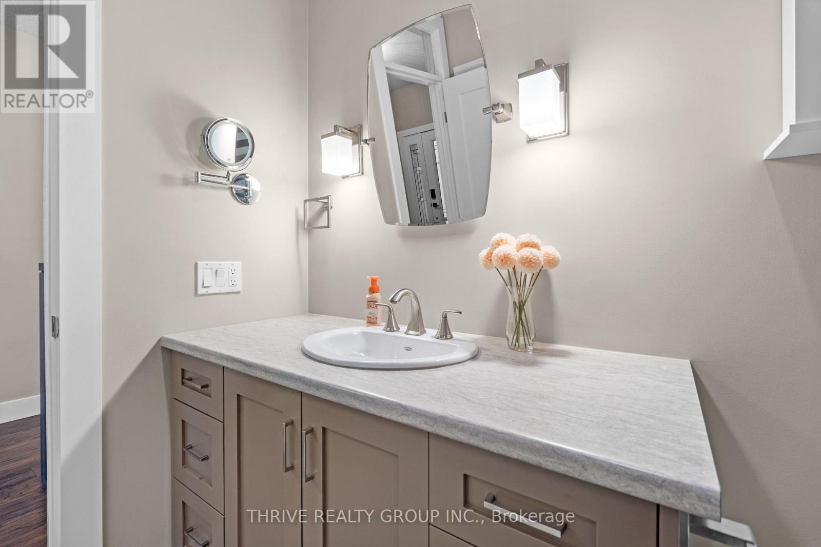 60 Tanya Drive, Southwest Middlesex, Ontario  N0L 1M0 - Photo 24 - X13123892