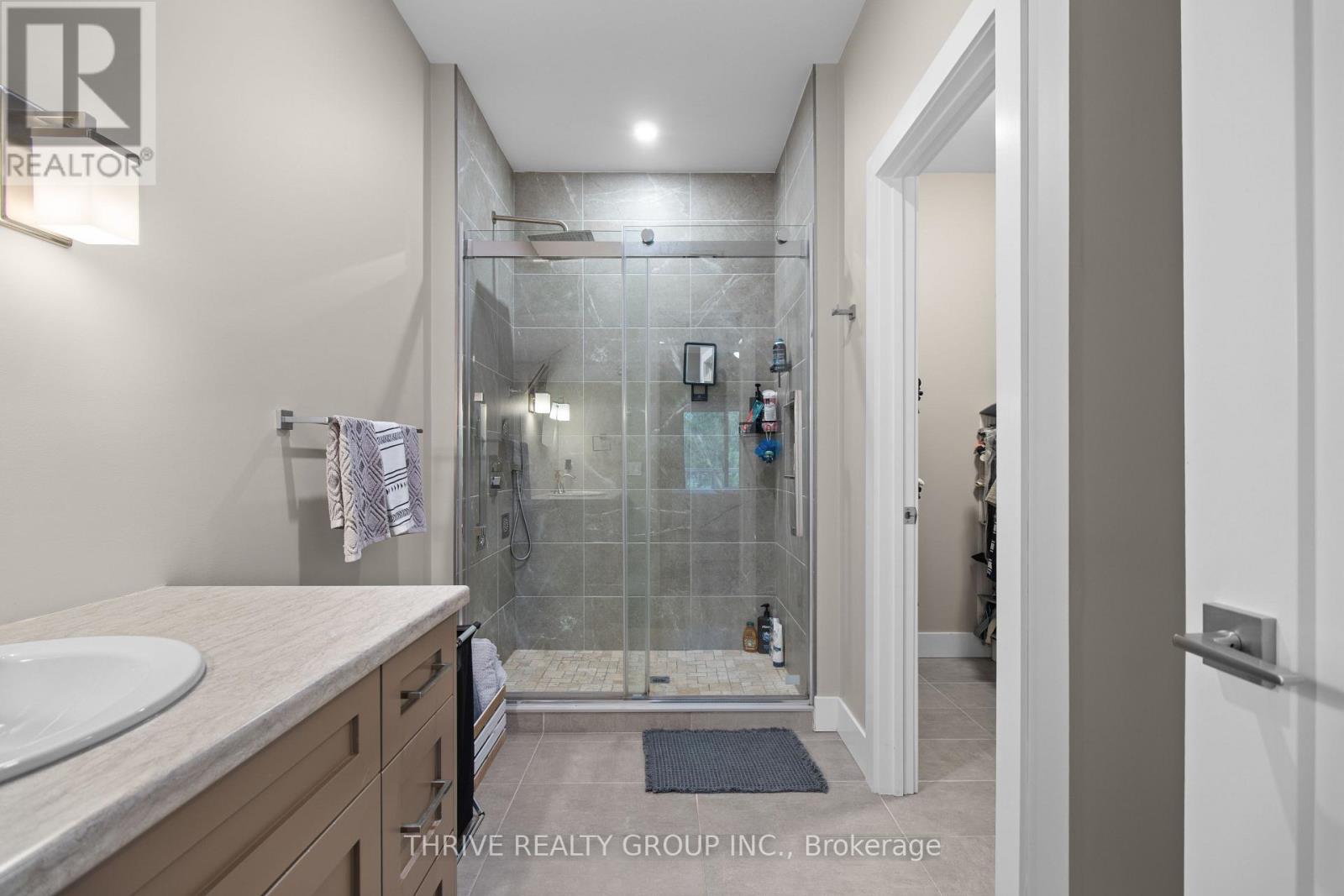 60 Tanya Drive, Southwest Middlesex, Ontario  N0L 1M0 - Photo 17 - X13123892