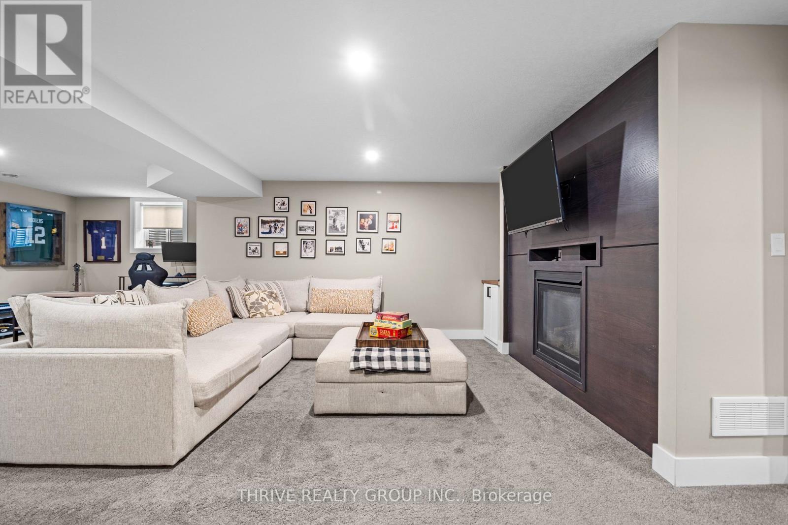 60 Tanya Drive, Southwest Middlesex, Ontario  N0L 1M0 - Photo 27 - X13123892