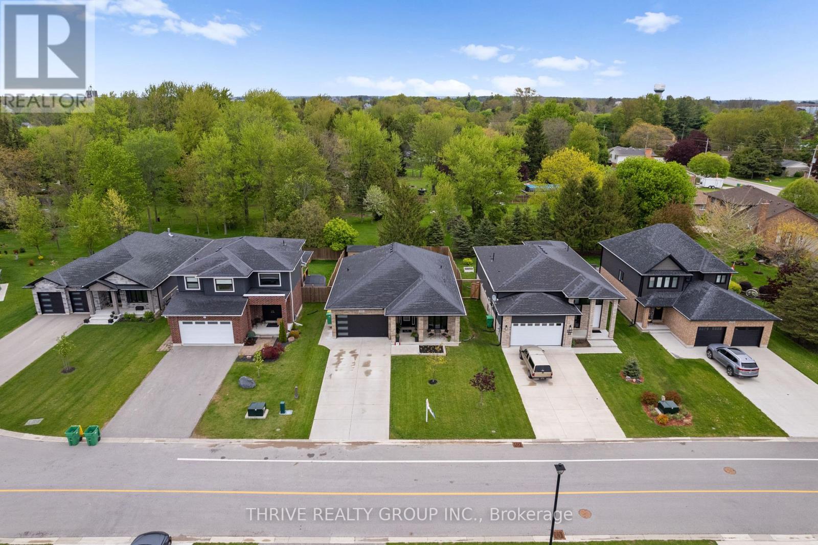 60 Tanya Drive, Southwest Middlesex, Ontario  N0L 1M0 - Photo 47 - X13123892