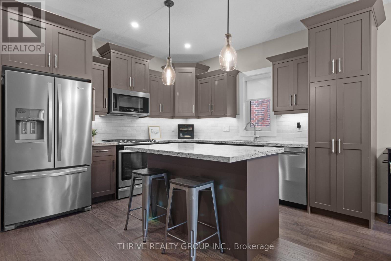 60 Tanya Drive, Southwest Middlesex, Ontario  N0L 1M0 - Photo 9 - X13123892