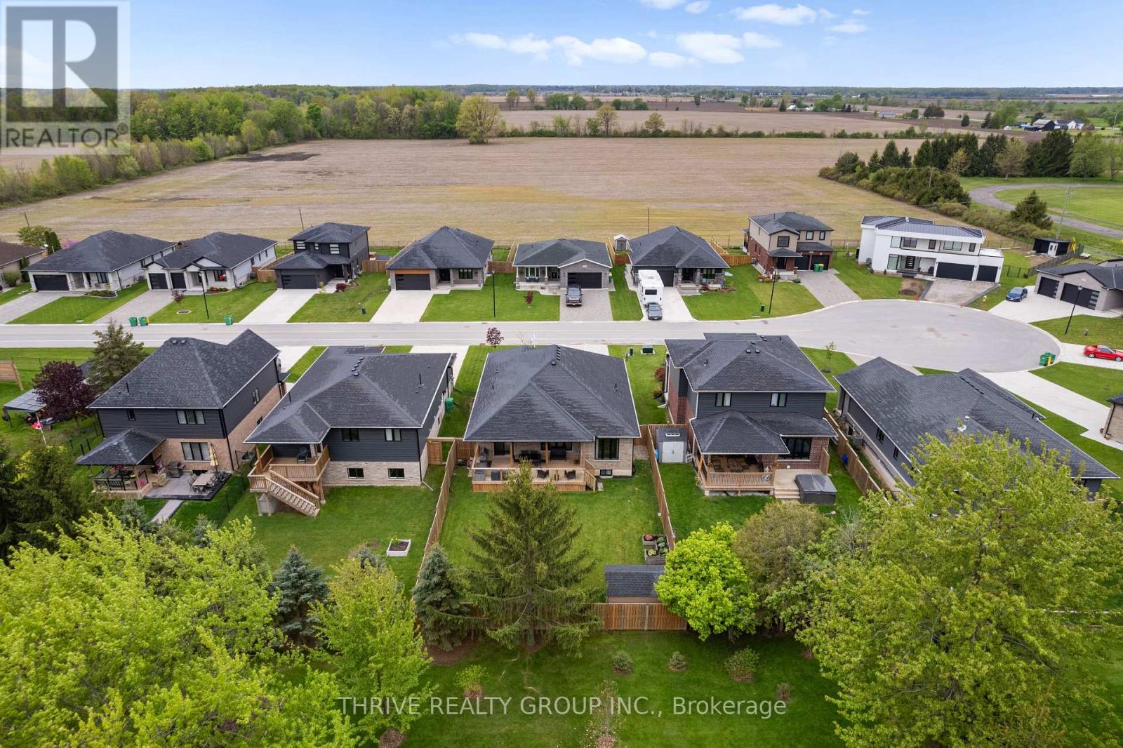 60 Tanya Drive, Southwest Middlesex, Ontario  N0L 1M0 - Photo 49 - X13123892