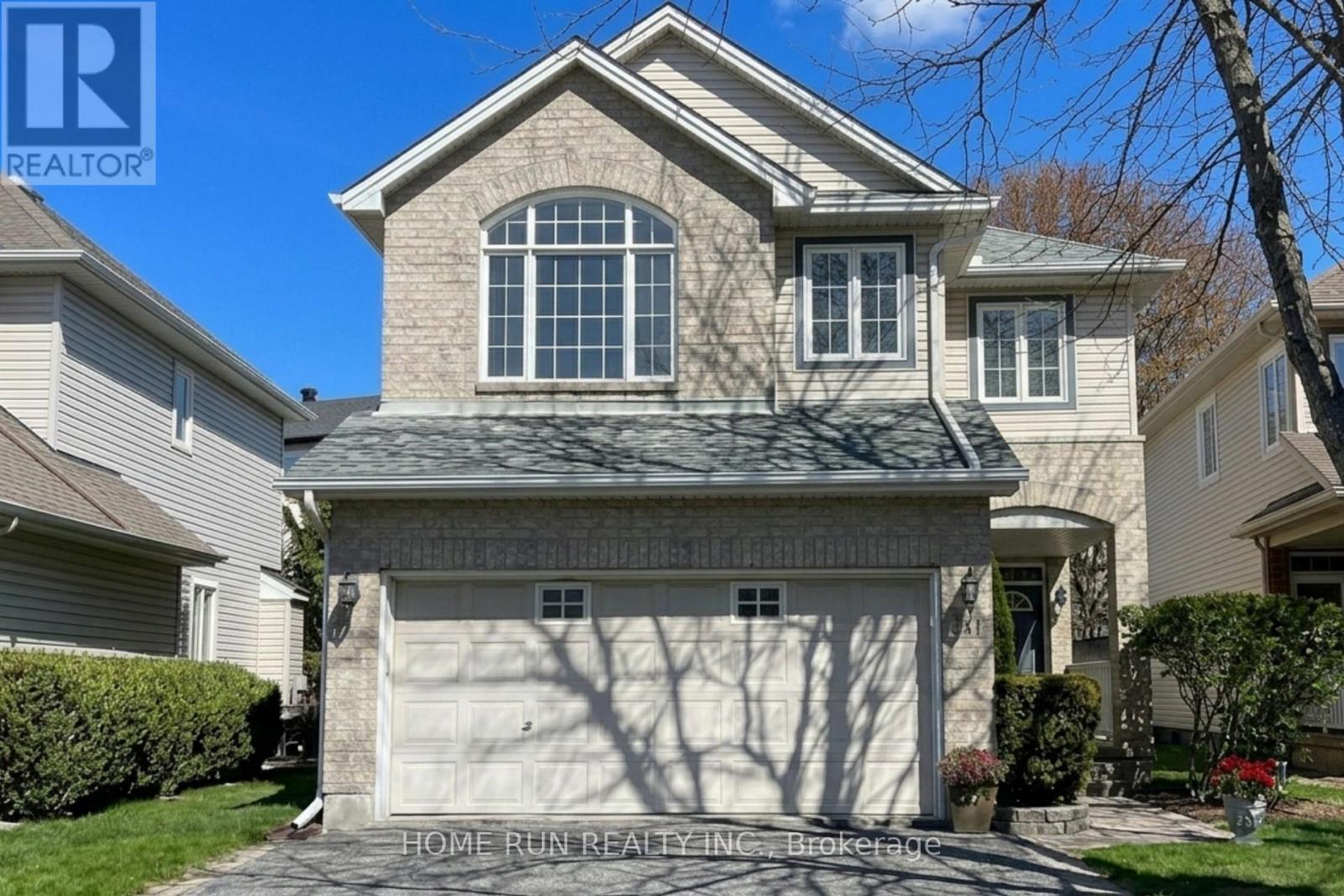 141 STEEPLE CHASE DRIVE N, Ottawa, Ontario
