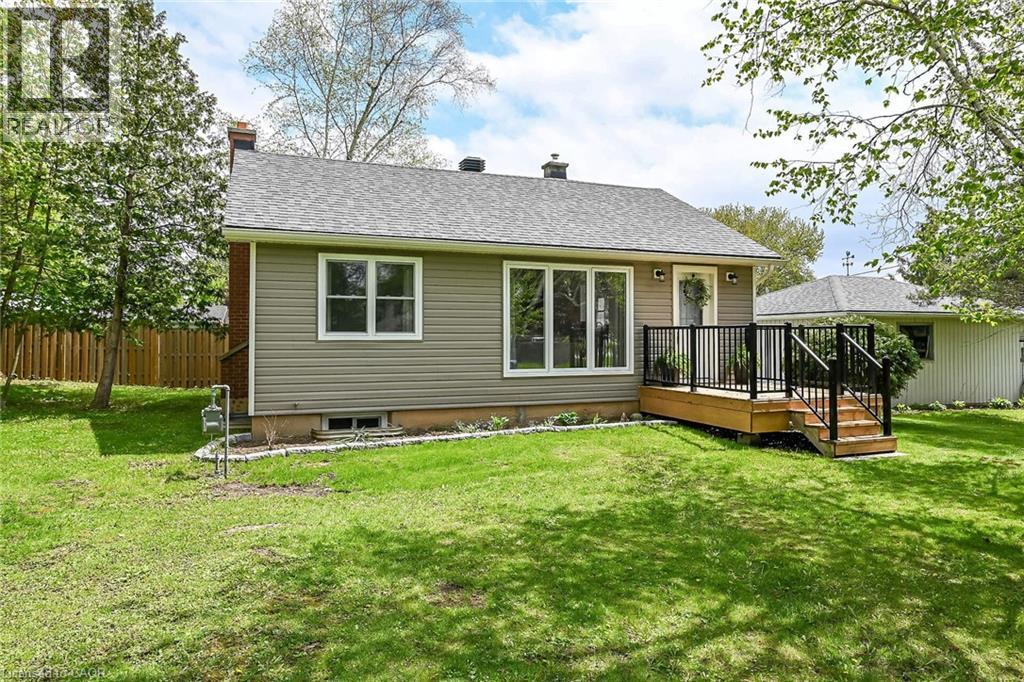 34 OTTAWA Street S, Cayuga, Ontario