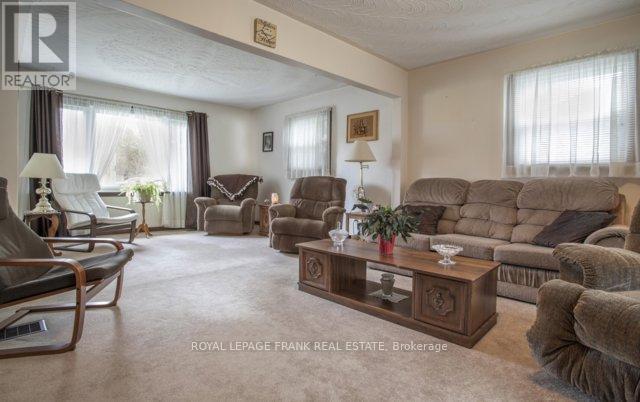 43 Toronto Street, Clarington, Ontario  L1B 1C2 - Photo 5 - E13127876