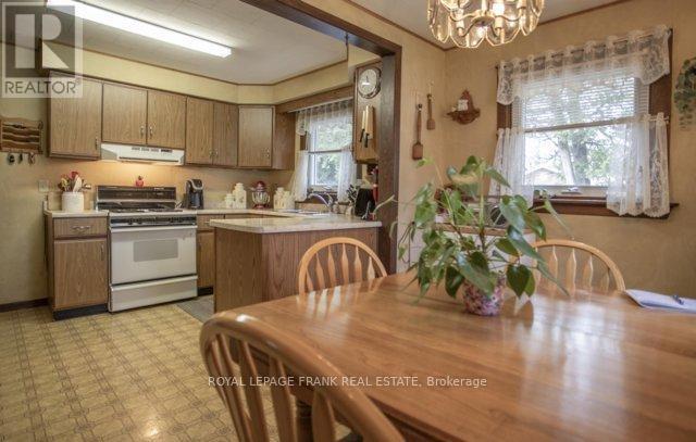 43 Toronto Street, Clarington, Ontario  L1B 1C2 - Photo 8 - E13127876