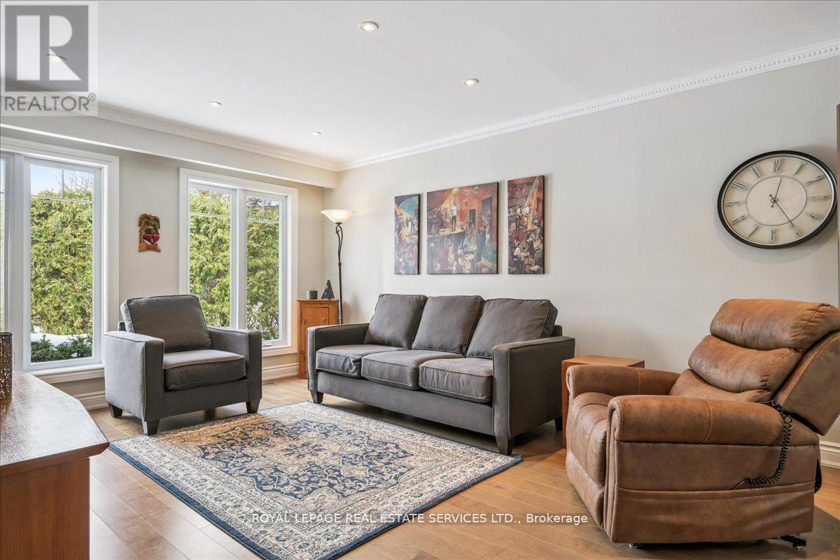 1466 Flaminia Court, Mississauga, Ontario  L5J 3Z6 - Photo 13 - W13072760