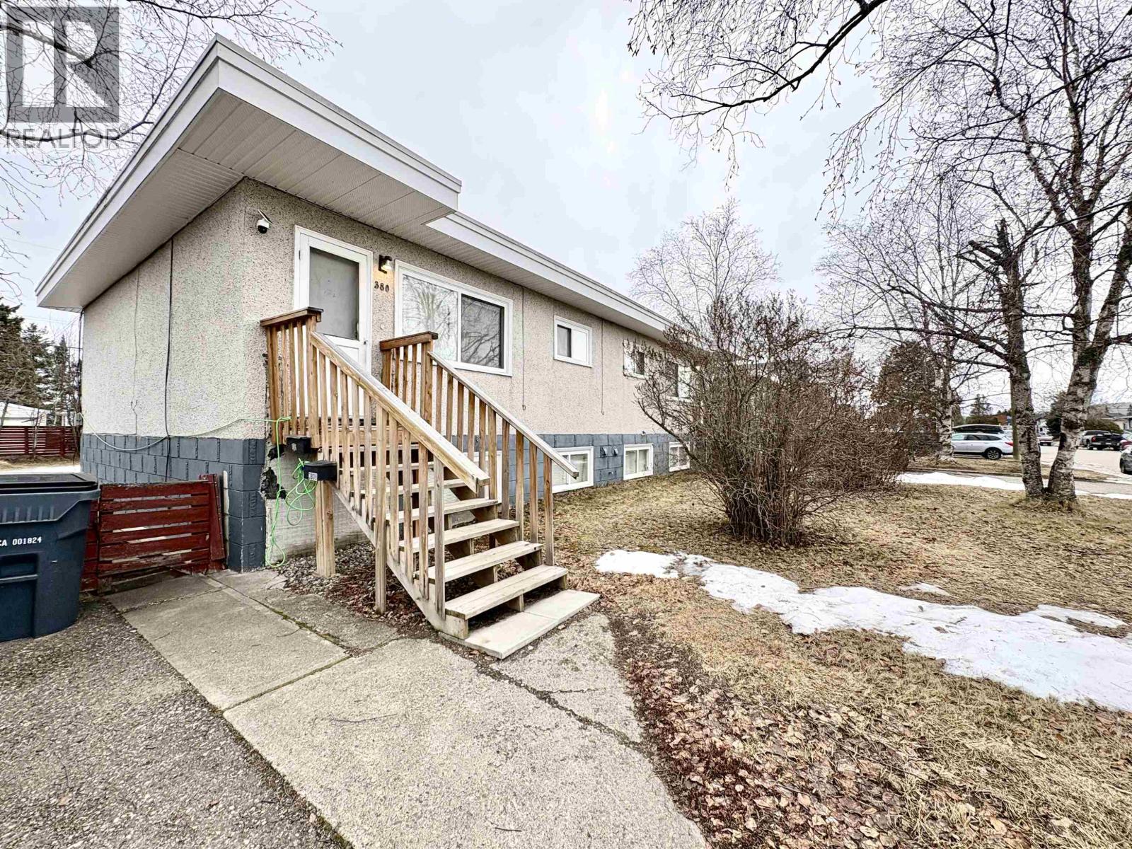 380 Moffat Street, Prince George, British Columbia  V2M 3L5 - Photo 2 - R3123677