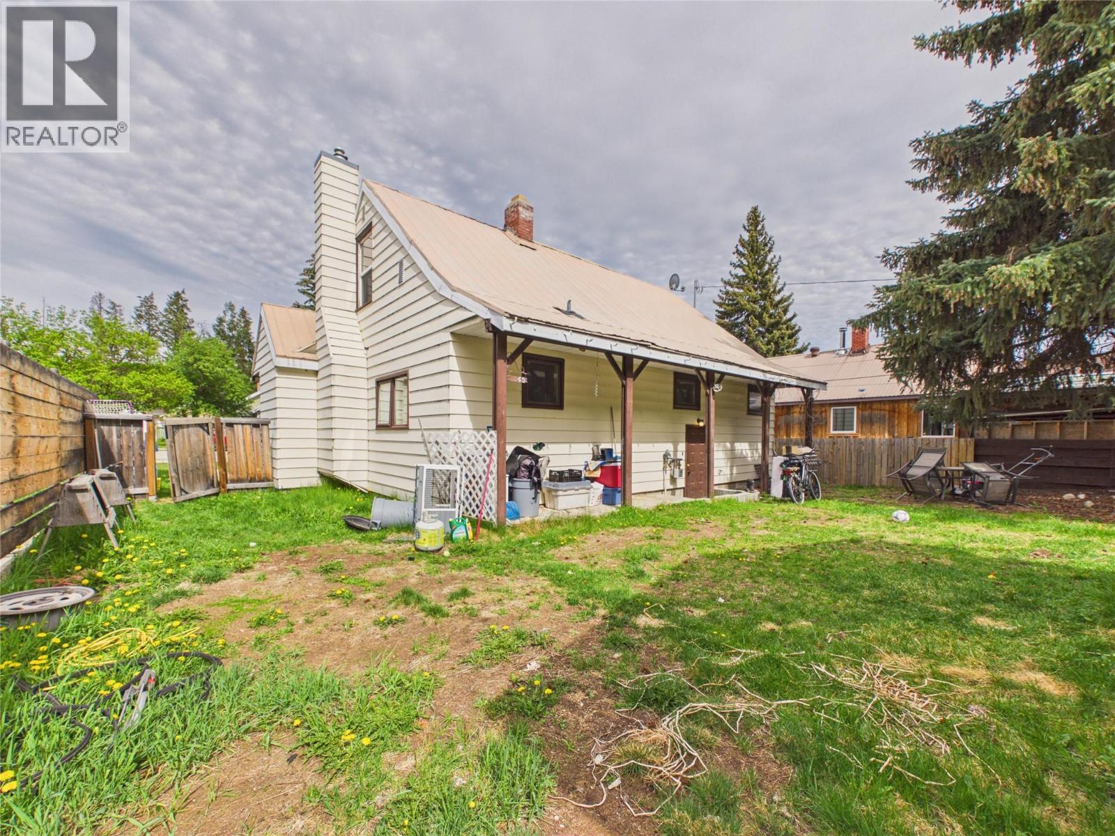 2345 Dewolfe Avenue, Kimberley, British Columbia V1A 1P8 - Photo 2 - 10385569