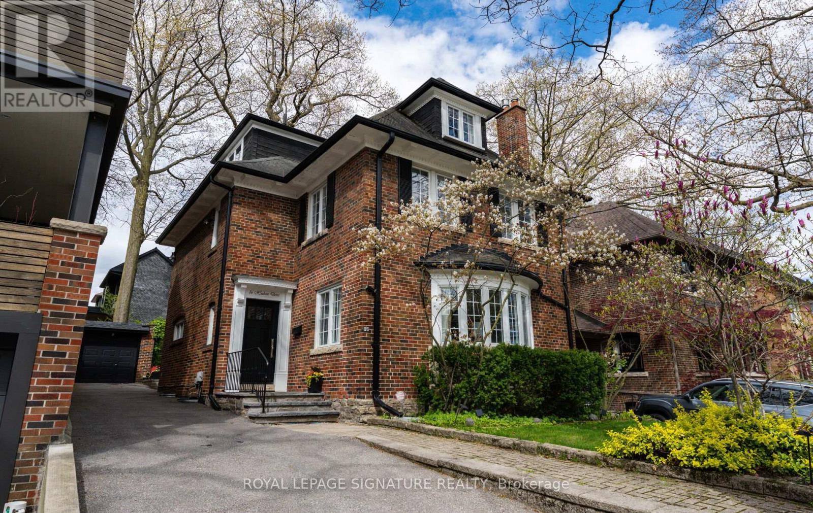 86 Hudson Drive, Toronto, Ontario  M4T 2K3 - Photo 2 - C13085198