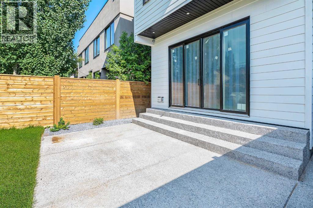 1807 Broadview Road NW, Calgary, Alberta  T2N 3H6 - Photo 47 - A2281441