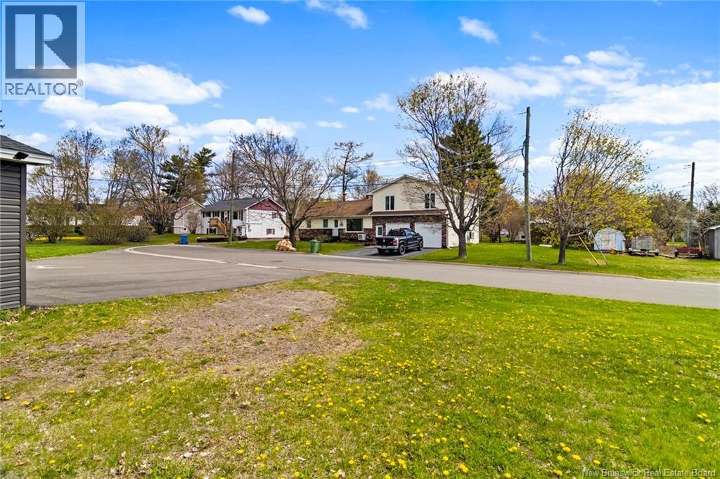 210 Mcneill Avenue, Fredericton, New Brunswick  E3A 1J6 - Photo 32 - NB139506