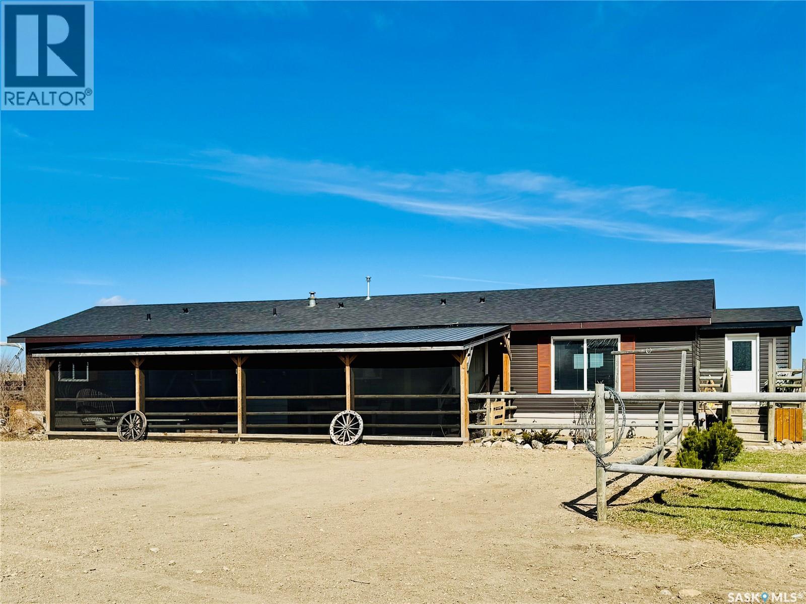 Reiss Acreage, Vibank, Saskatchewan  S0G 4Y0 - Photo 1 - SK035958
