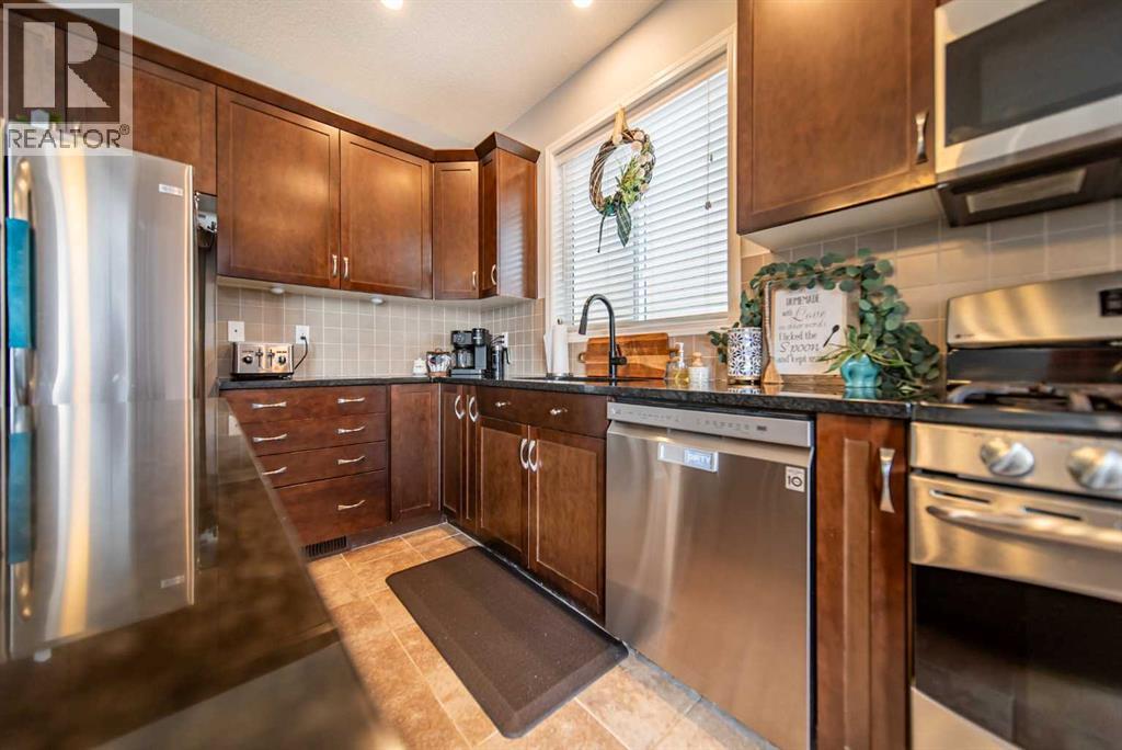 322 Windridge View SW, Airdrie, Alberta  T4B 3R9 - Photo 10 - A2294830