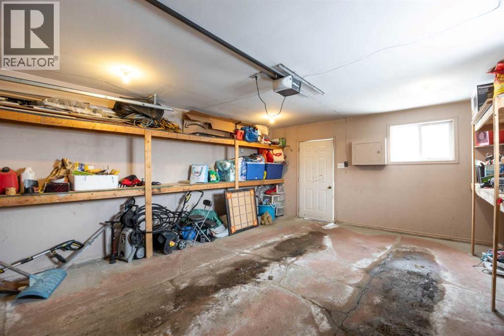 209 Grouse Way, Fort Mcmurray, Alberta  T9K 0L9 - Photo 35 - A2289834