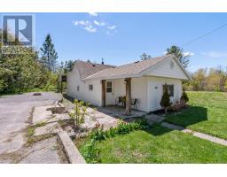 192 CROOKSTON ROAD, Centre Hastings, Ontario