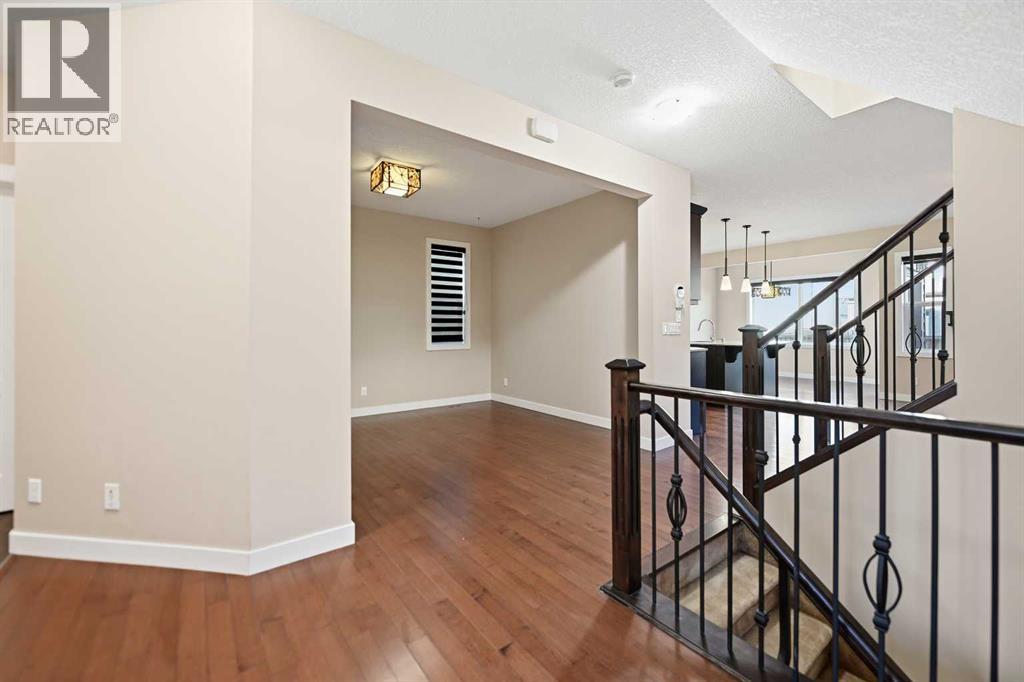 55 Skyview Shores Road Ne, Calgary, Alberta  T3N 0H6 - Photo 3 - A2309816