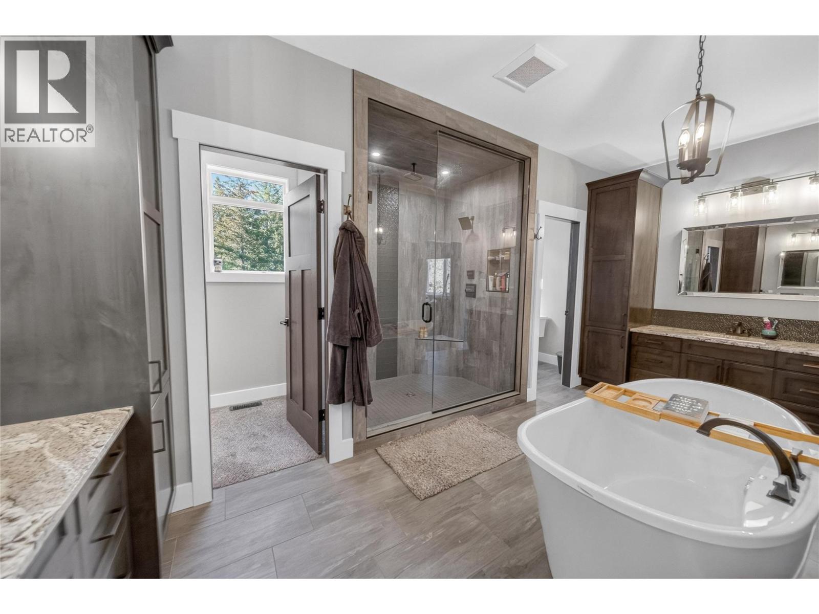 1461 Mcdonald Road, Cranbrook, British Columbia  V1C 6V9 - Photo 15 - 10387344