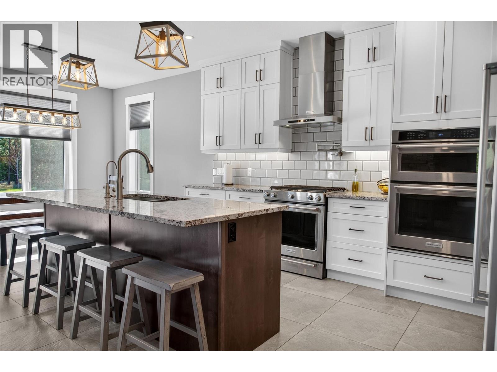 1461 Mcdonald Road, Cranbrook, British Columbia  V1C 6V9 - Photo 3 - 10387344