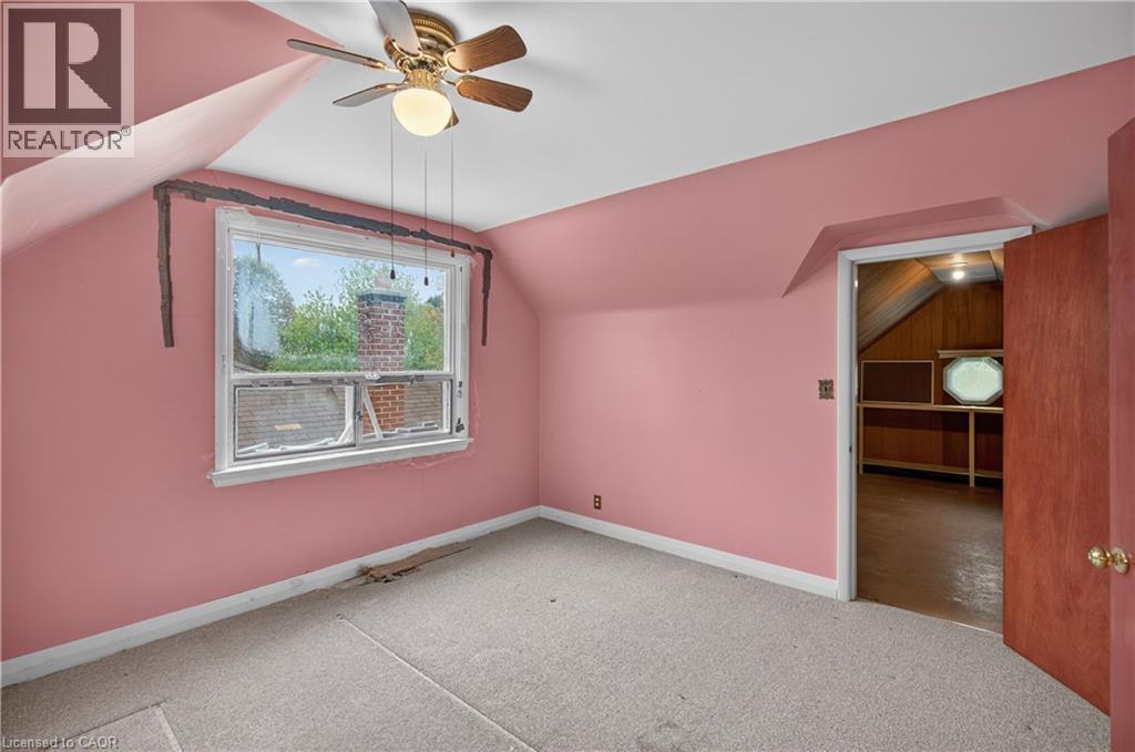 39 West 21st Street, Hamilton, Ontario  L9C 4M6 - Photo 21 - 40830280