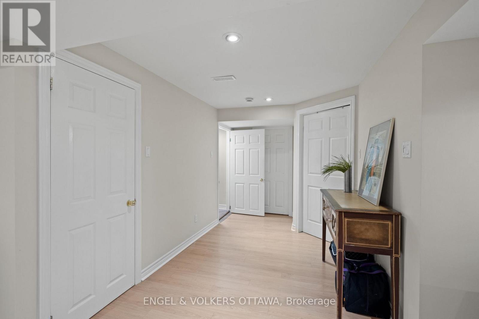 221 Monterey Drive, Ottawa, Ontario  K2H 7B1 - Photo 19 - X13127784
