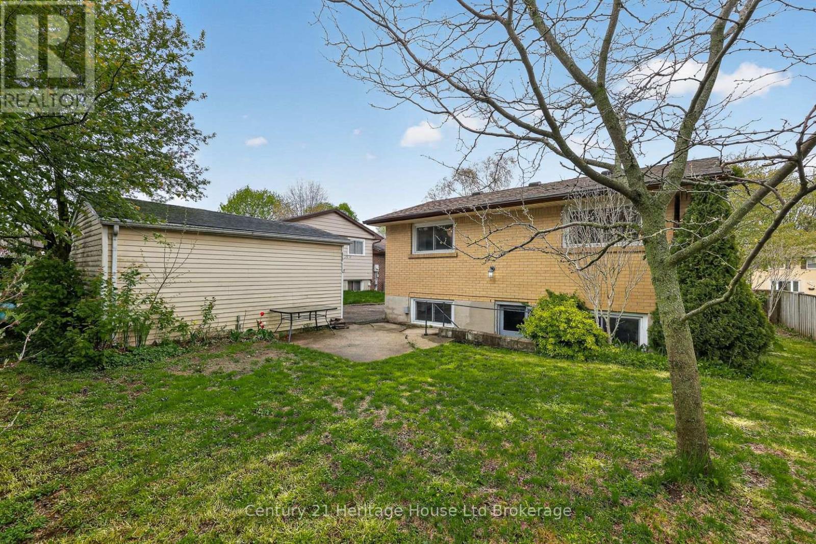 1004 Nesbitt Crescent, Woodstock, Ontario  N4S 7P1 - Photo 31 - X13127786