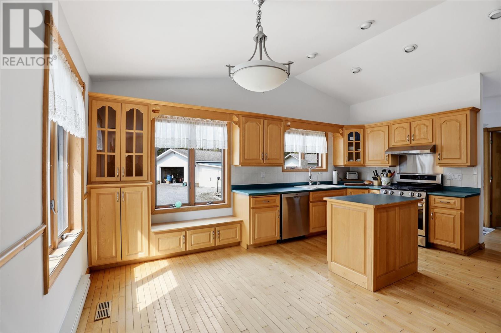 3804 Hamilton Dr, Hilton Beach, Ontario  P0R 1G0 - Photo 16 - SM260341
