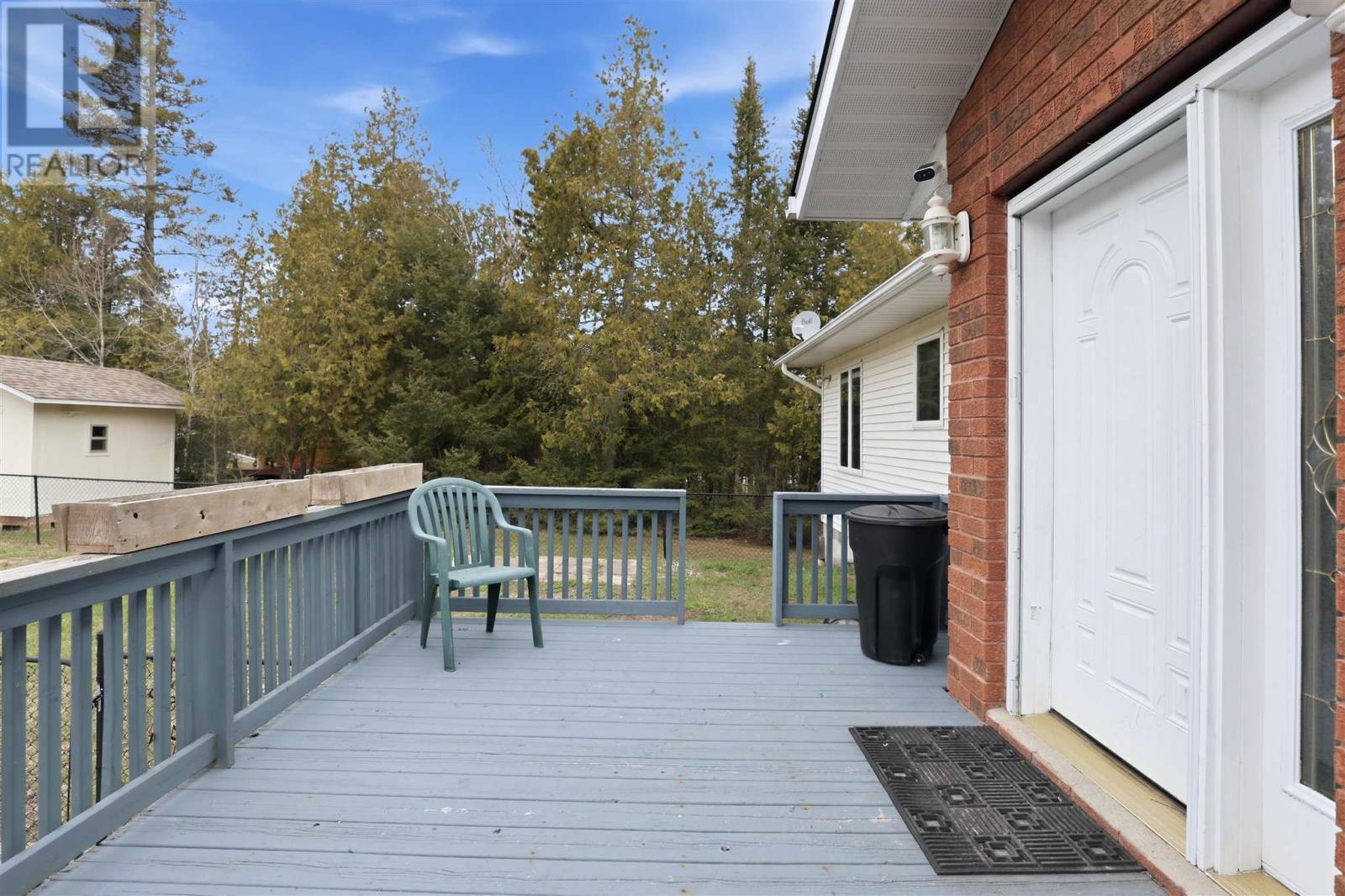 3804 Hamilton Dr, Hilton Beach, Ontario  P0R 1G0 - Photo 4 - SM260341