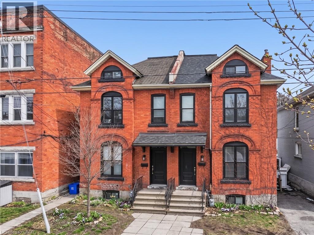 27 ASHLEY Street, Hamilton, Ontario