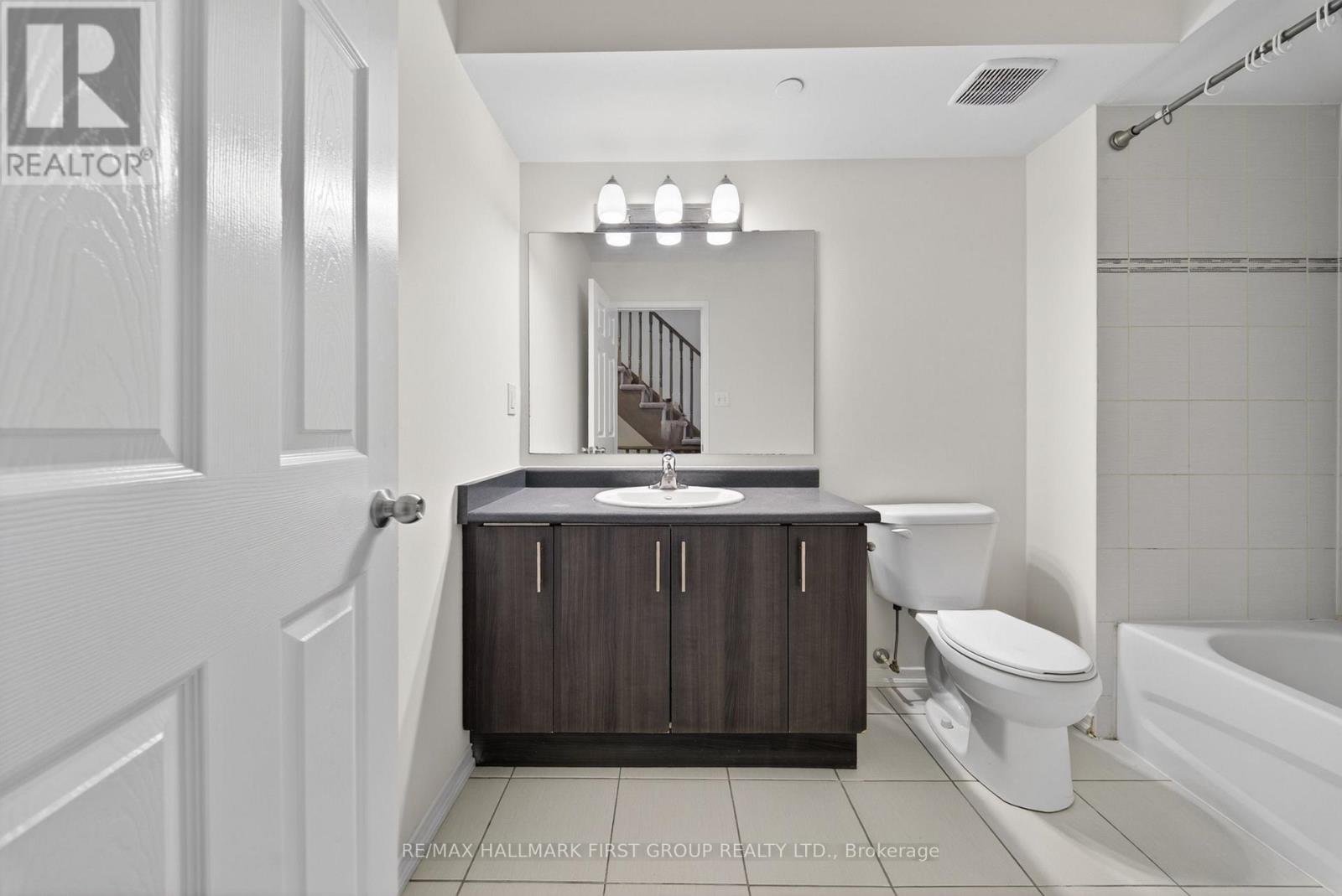 204 - 2494 Rosedrop Path, Oshawa, Ontario  L1L 0L2 - Photo 25 - E13113430
