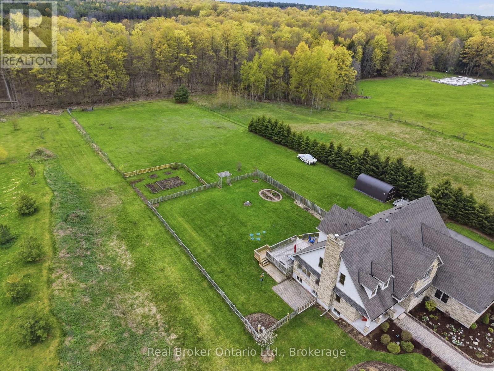 4760 Nassagaweya-Puslinch Townline, Puslinch, Ontario  N0B 2J0 - Photo 44 - X12899650