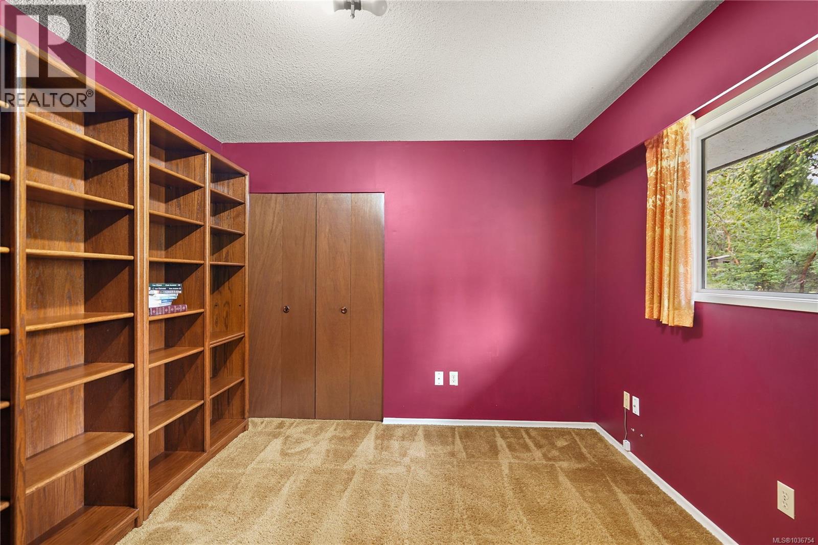 3976 Tudor Ave, Saanich, British Columbia  V8N 4L6 - Photo 24 - 1036754