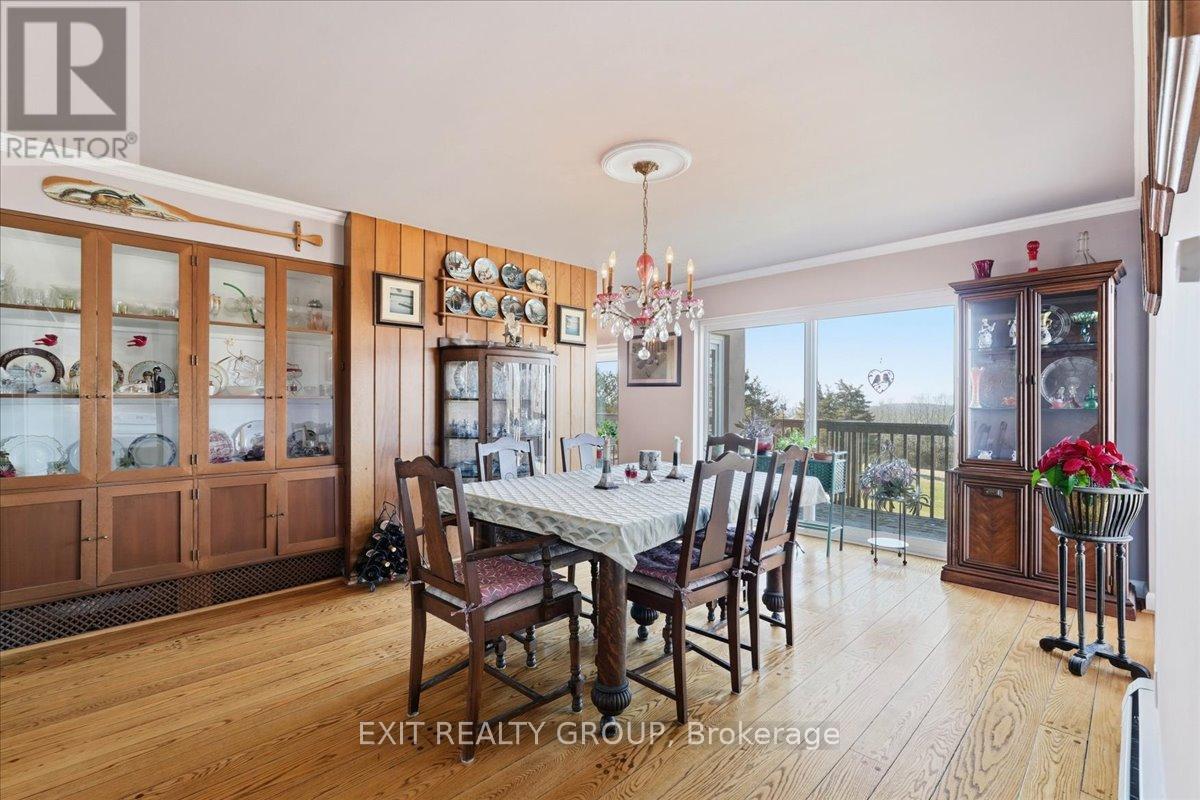 401 Hearns Road, Quinte West, Ontario  K0K 2C0 - Photo 13 - X12982918