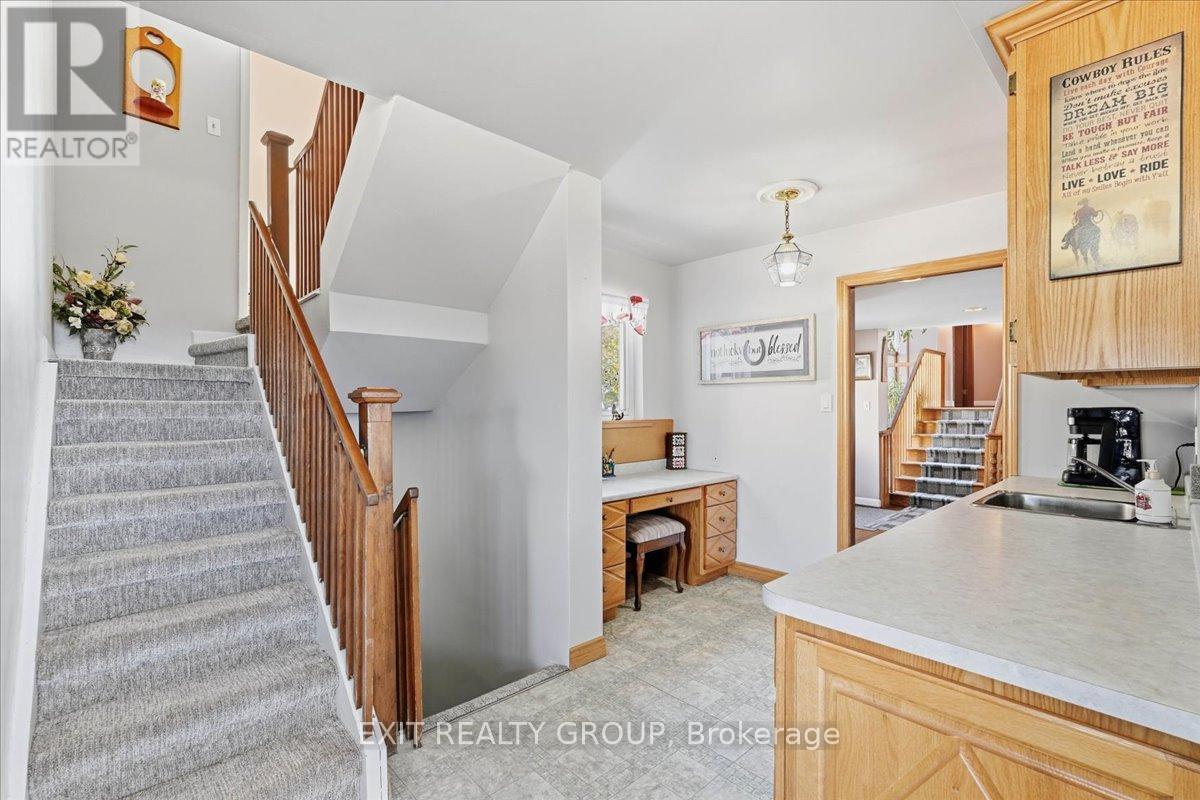 401 Hearns Road, Quinte West, Ontario  K0K 2C0 - Photo 14 - X12982918