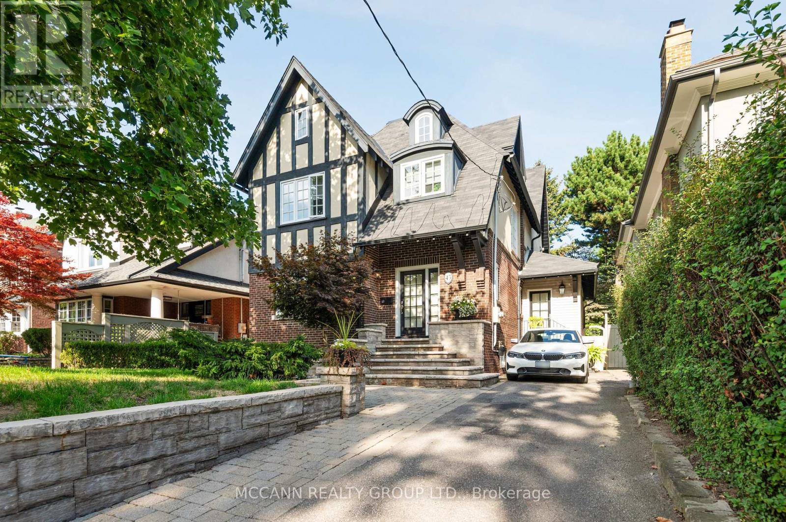 45 LASCELLES BOULEVARD, Toronto, Ontario