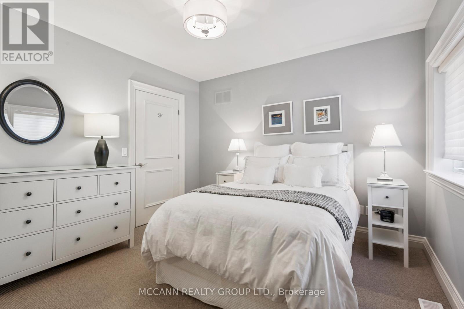 45 Lascelles Boulevard, Toronto, Ontario  M5P 2C9 - Photo 19 - C13127754