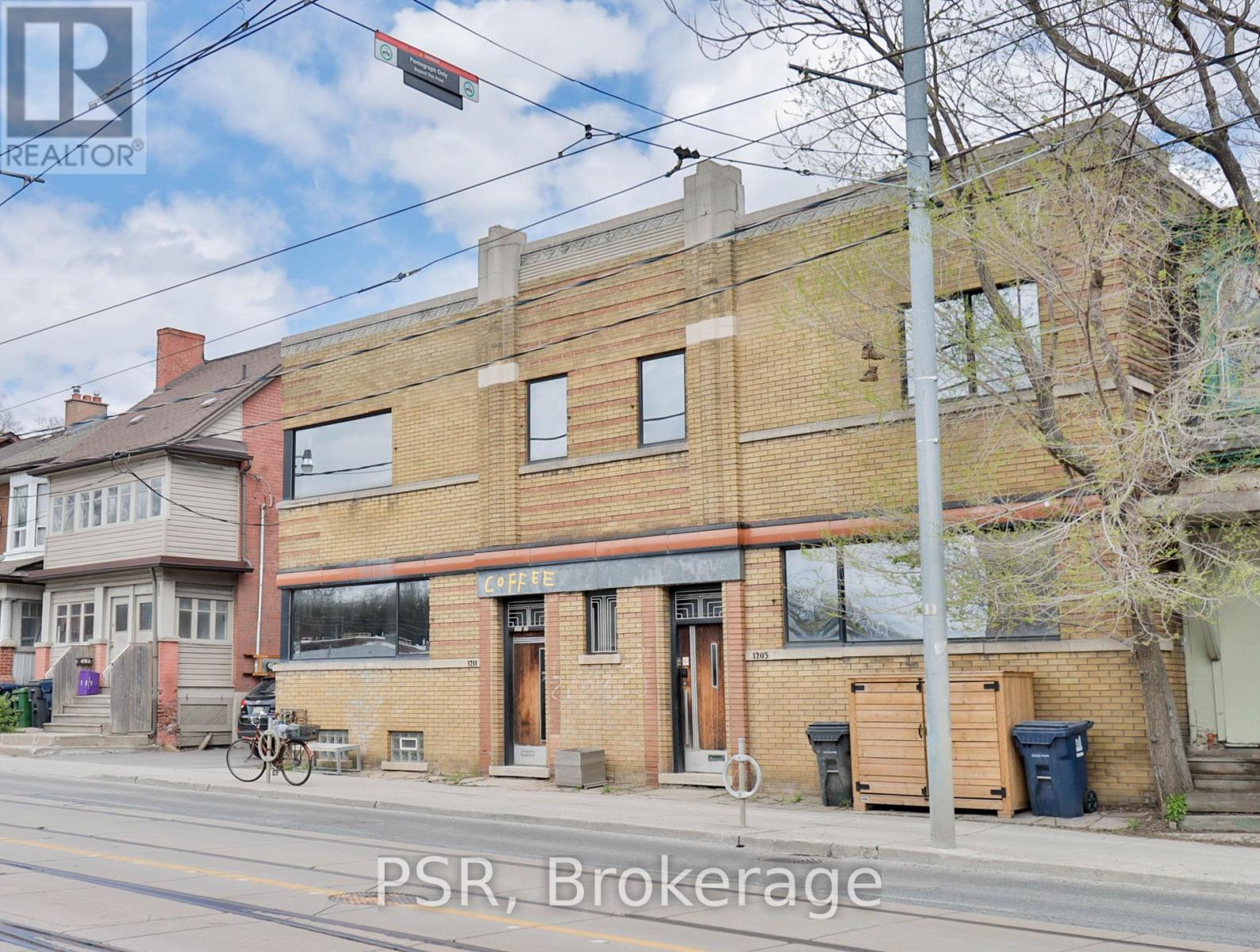 1 - 1211 Bathurst Street, Toronto, Ontario  M5R 3H3 - Photo 4 - C13127870