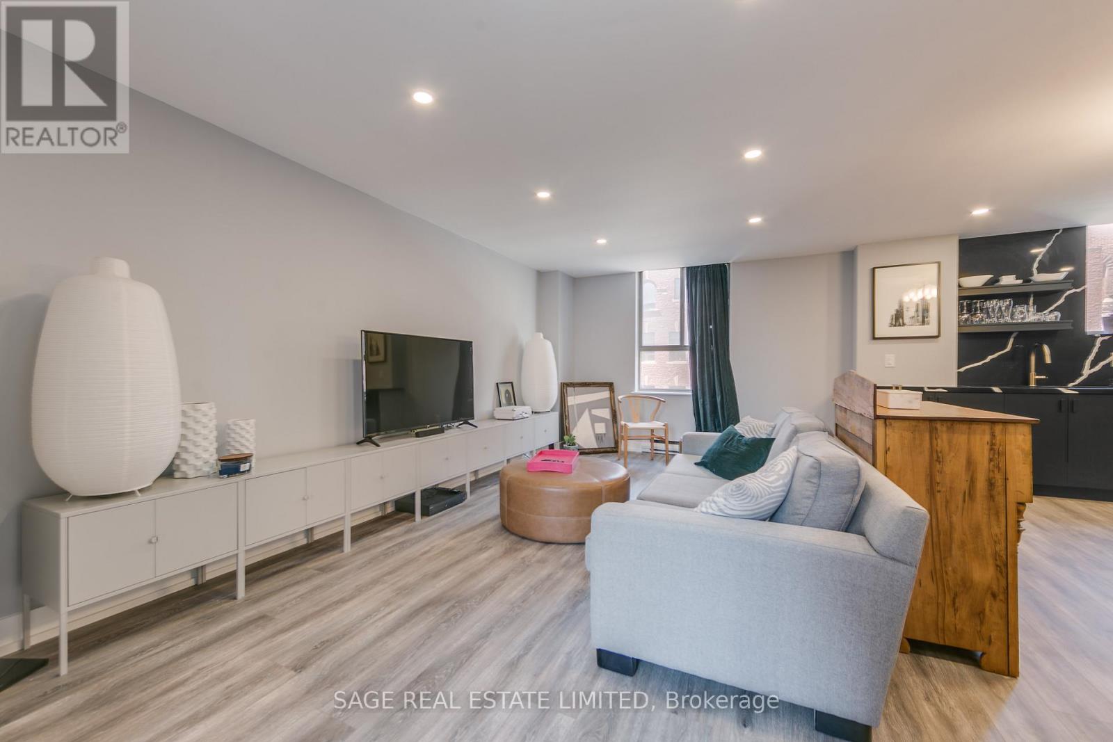 305 - 95 Lombard Street, Toronto, Ontario  M5C 2V3 - Photo 12 - C13127882