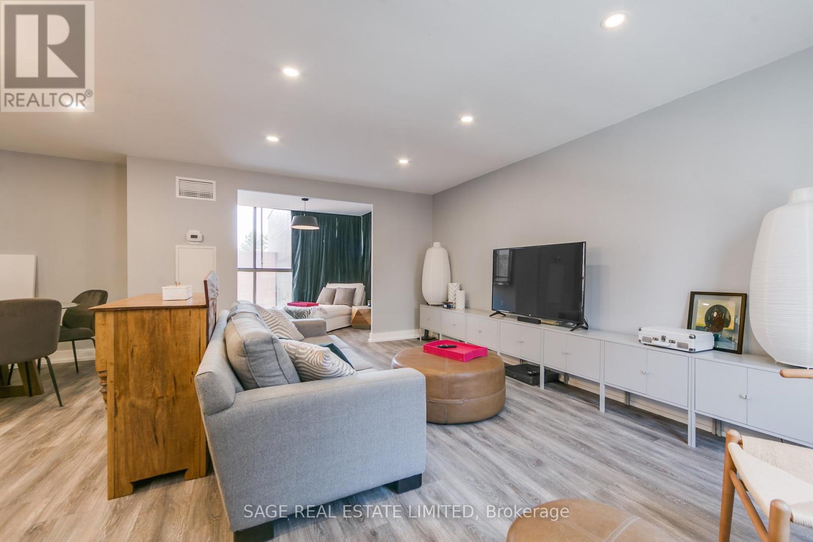 305 - 95 Lombard Street, Toronto, Ontario  M5C 2V3 - Photo 14 - C13127882