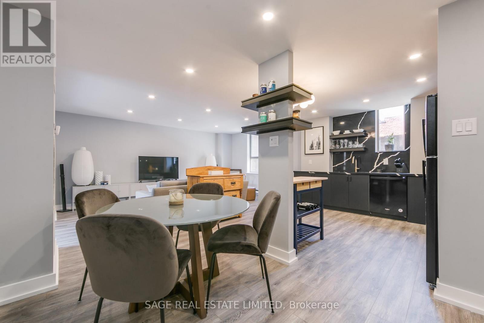 305 - 95 Lombard Street, Toronto, Ontario  M5C 2V3 - Photo 3 - C13127882