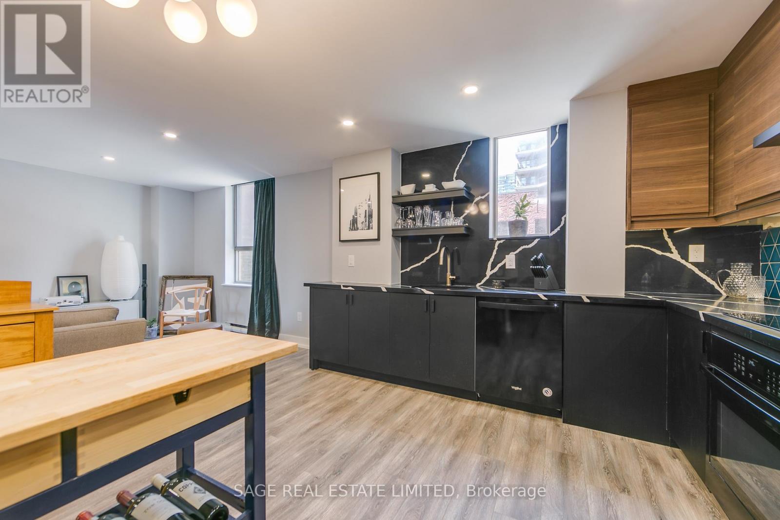 305 - 95 Lombard Street, Toronto, Ontario  M5C 2V3 - Photo 8 - C13127882