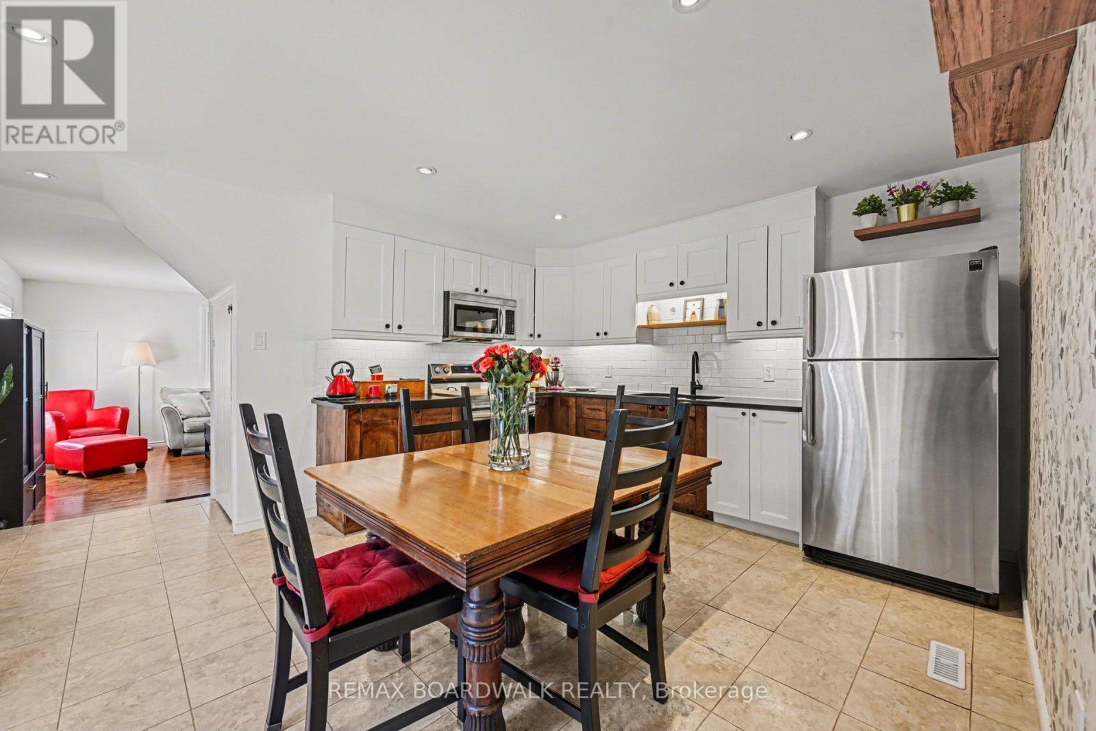 63 Colborne Street, Mississippi Mills, Ontario  K0A 1A0 - Photo 8 - X13036062