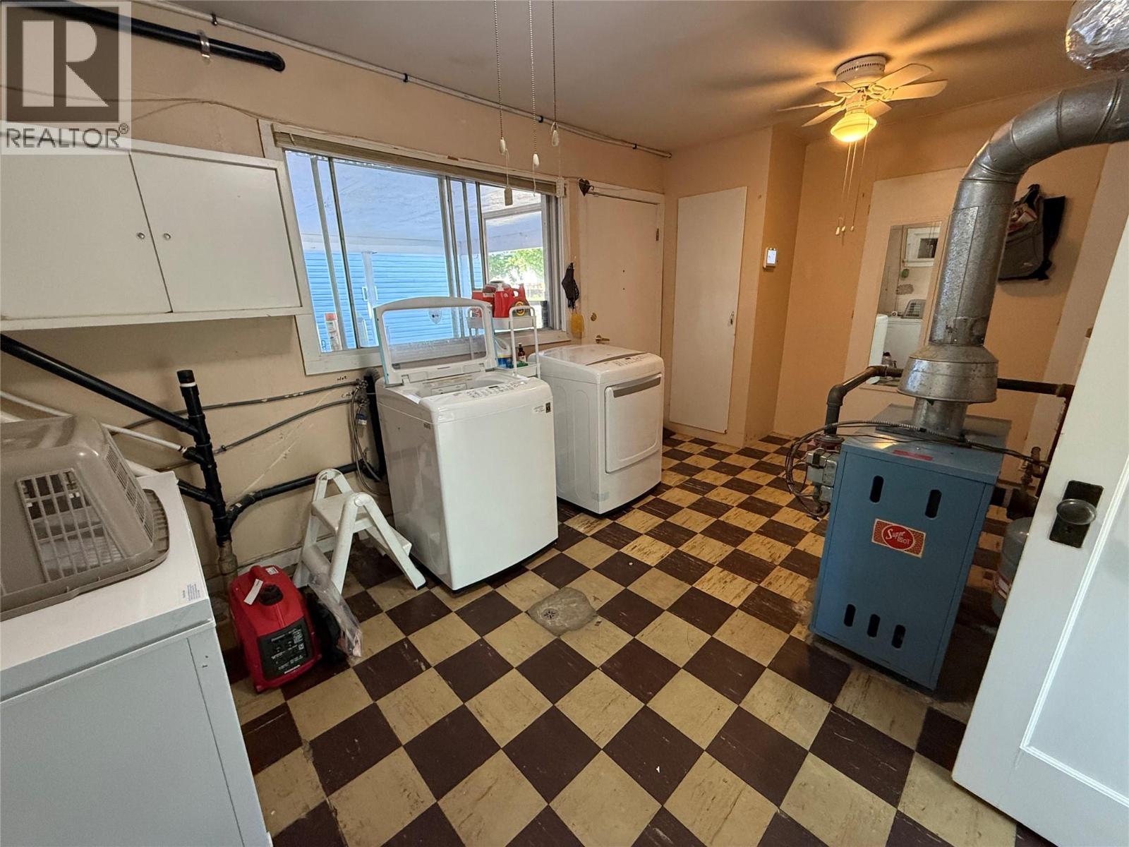 7324 10th Street, Grand Forks, British Columbia  V0H 1H0 - Photo 12 - 10387440