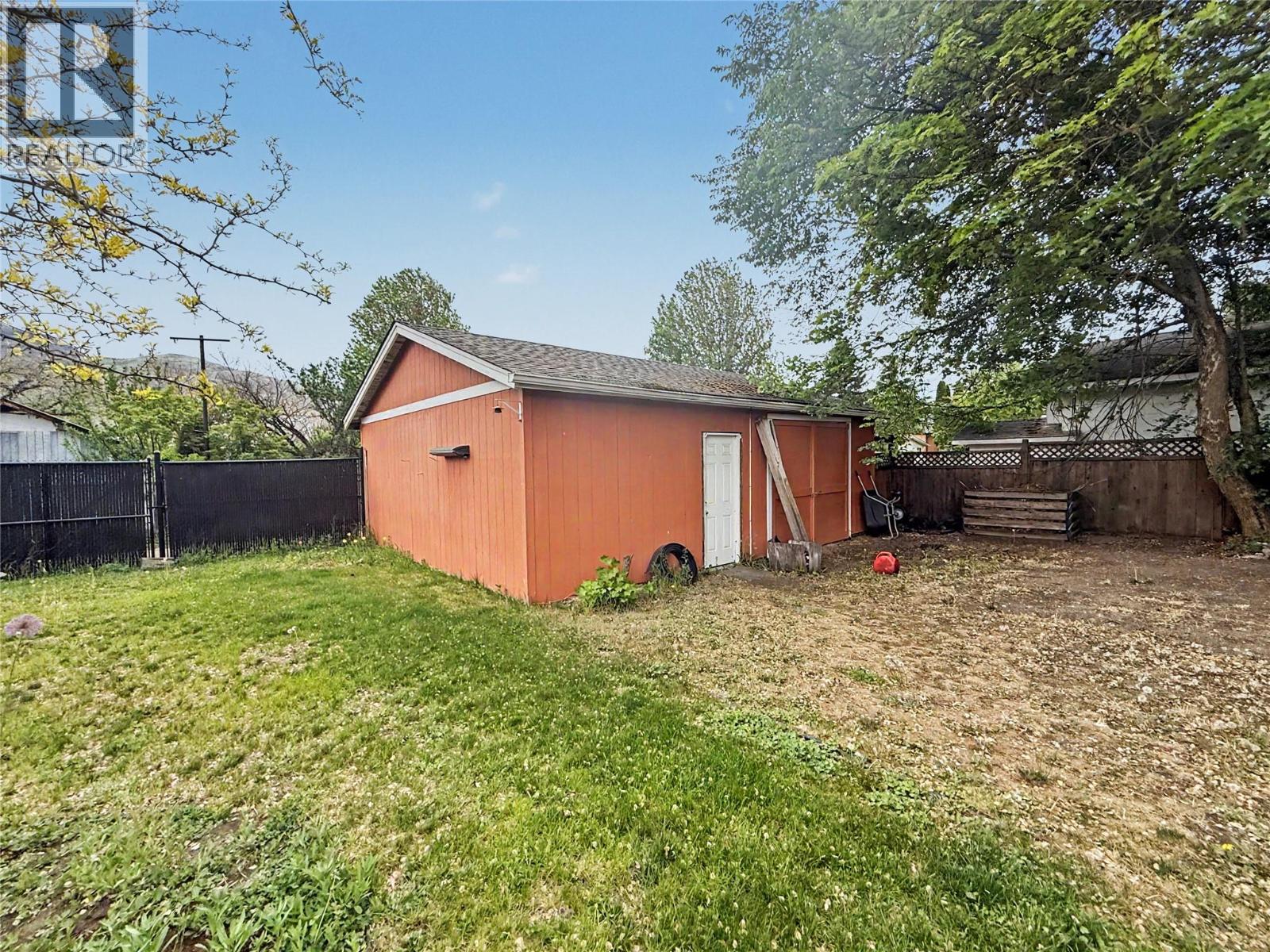 7324 10th Street, Grand Forks, British Columbia  V0H 1H0 - Photo 15 - 10387440
