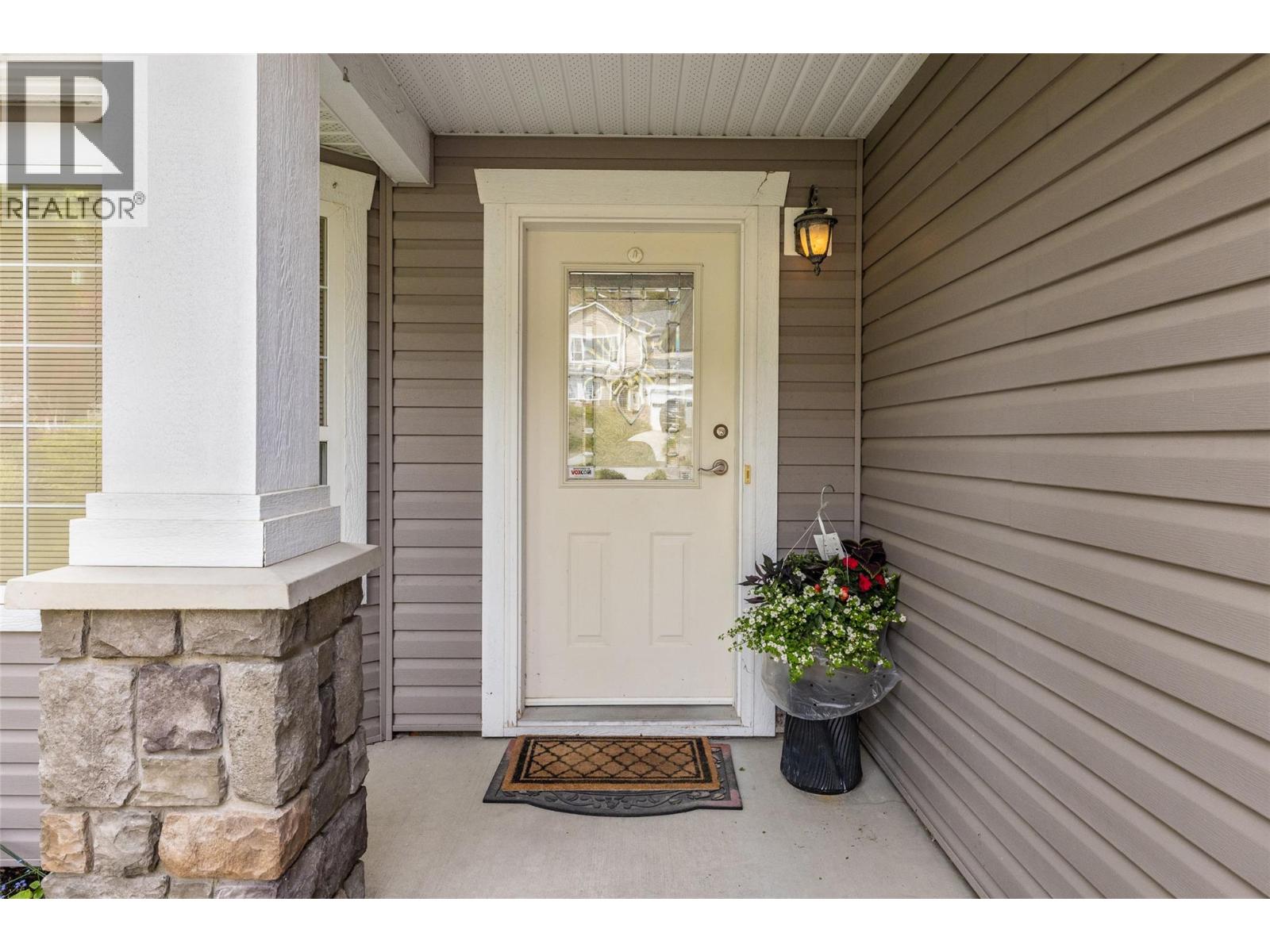 1999 Rosealee Lane, West Kelowna, British Columbia  V1Z 3Z6 - Photo 5 - 10387416